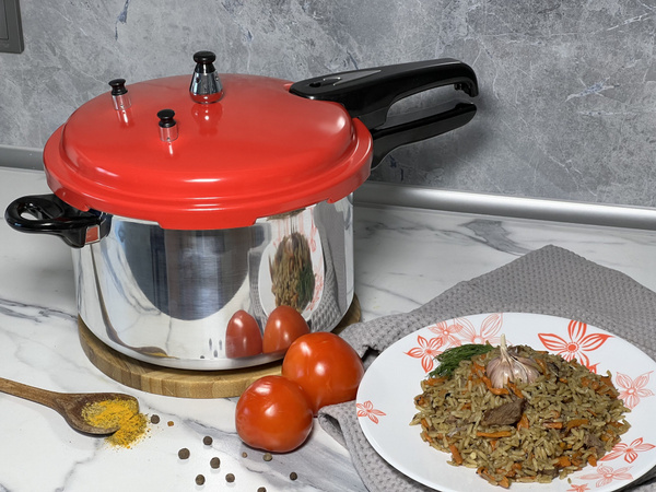 Скороварка, пароварка "Чудо-70" с красной крышкой (алюминий, 7 л ...