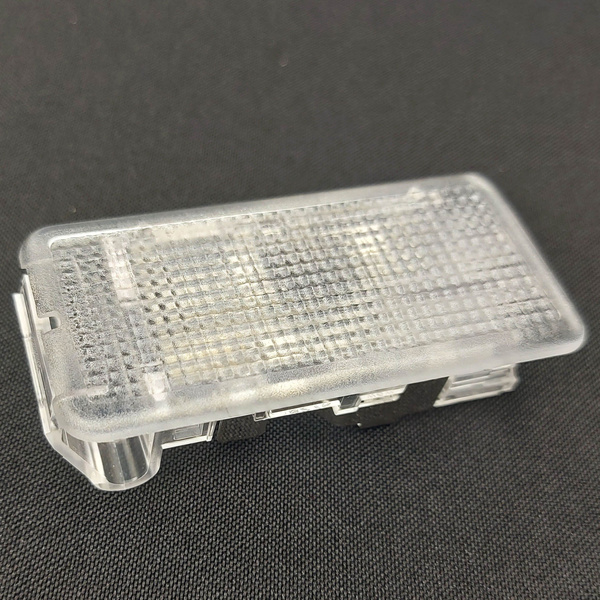 Плафон освещения перчаточного ящика (бардачка) или багажника Renault ...