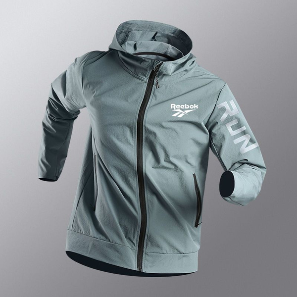 Ветровка Мужской Reebok светло-салатовый Полиэстер, размер 46, 48 ...