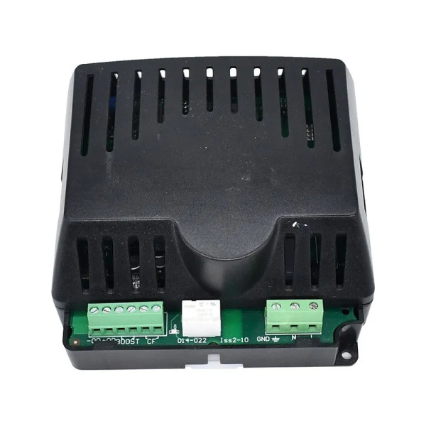 12-вольтовые 5-амперные компактные зарядные устройства DSE9130 ...