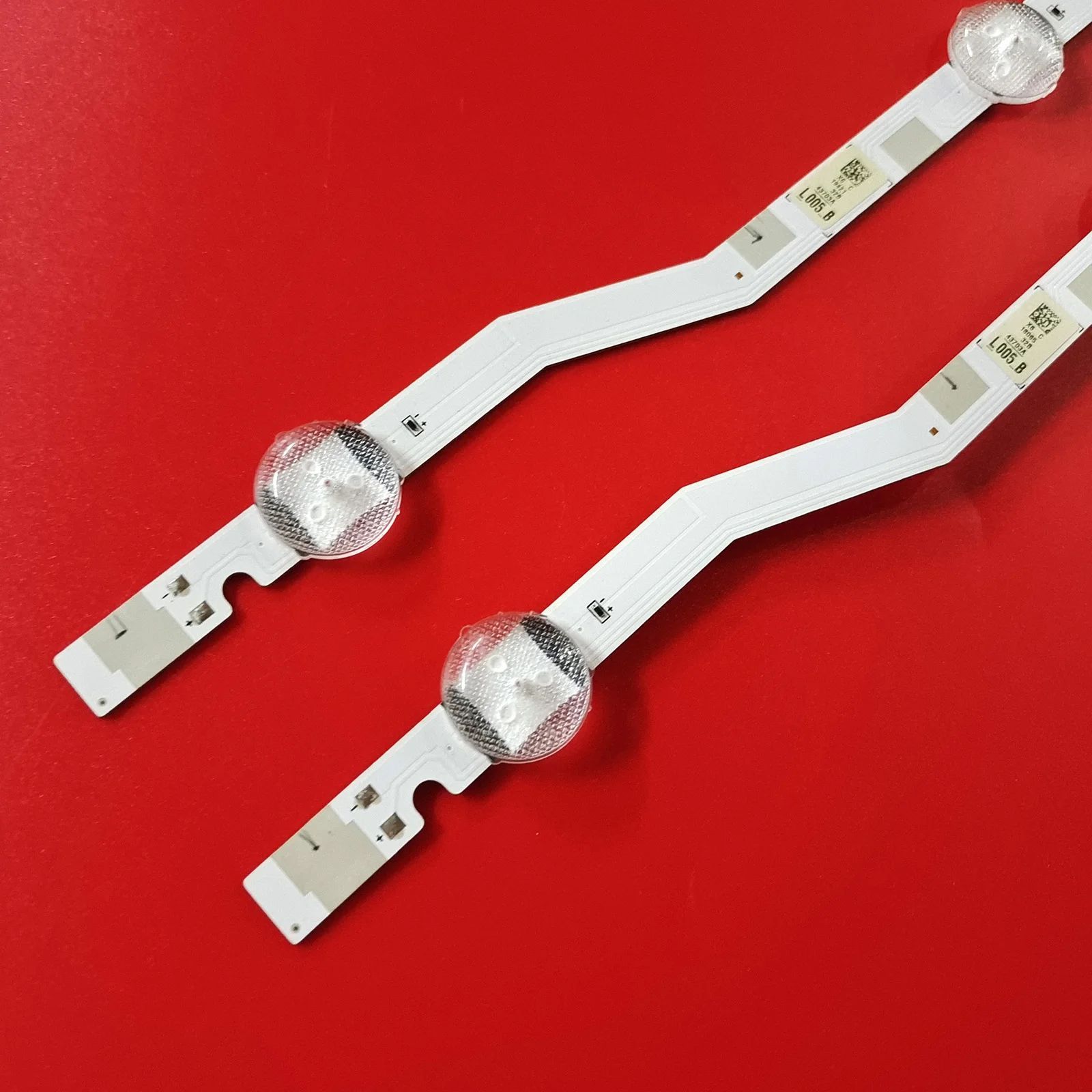 LED подсветка для ТВ SAMSUNG UE32M4000 UE32M4000AU, V7DN-320SM0-R1 5LED 3PIN
