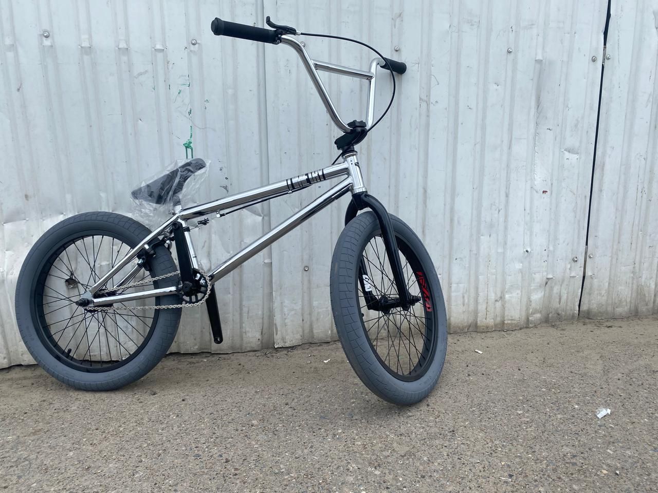 Трюковой велосипед ВМХ 20" (БМХ) BMX черный