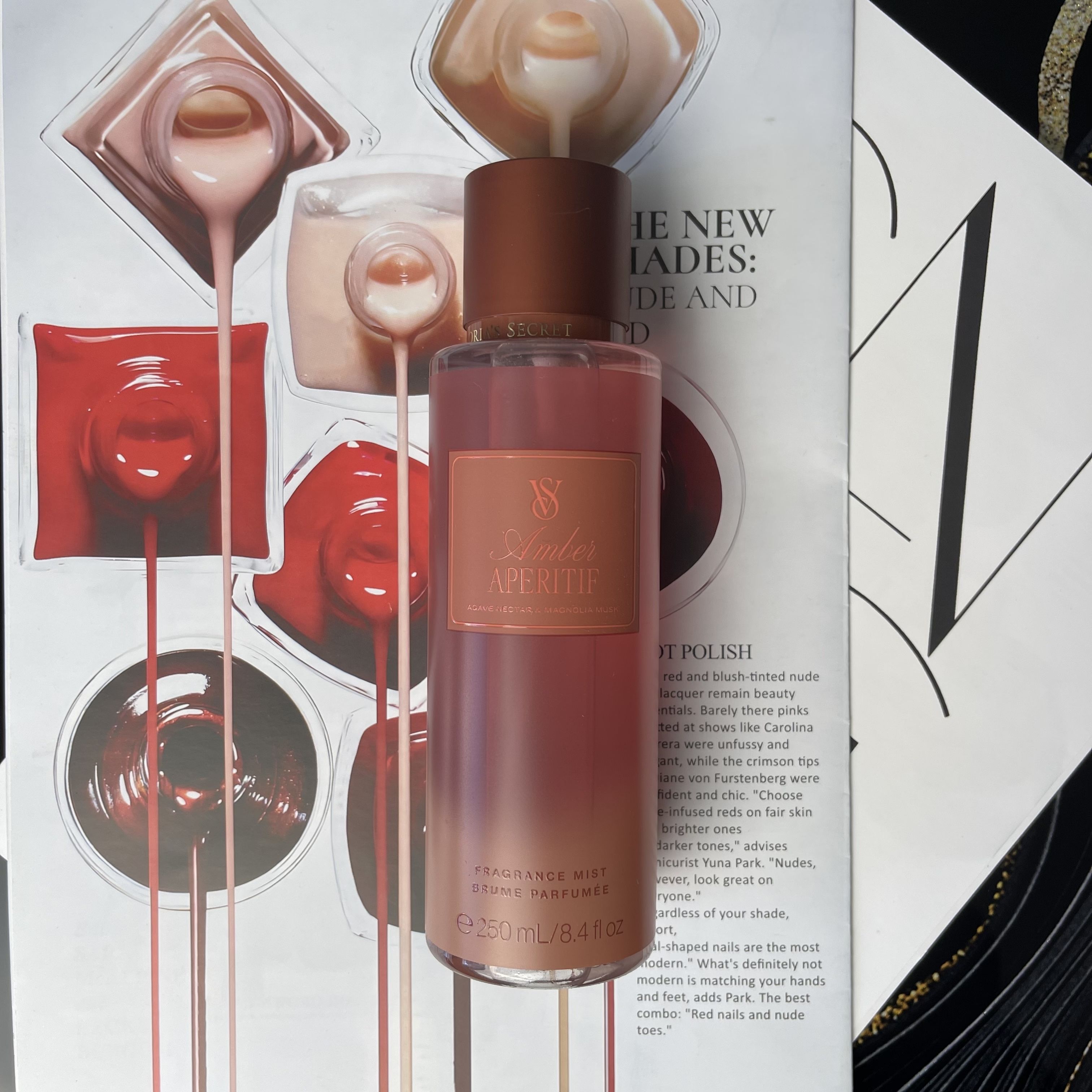 Victoria's Secret Парфюмированный мист Мисты_Amber aperitif 250 мл