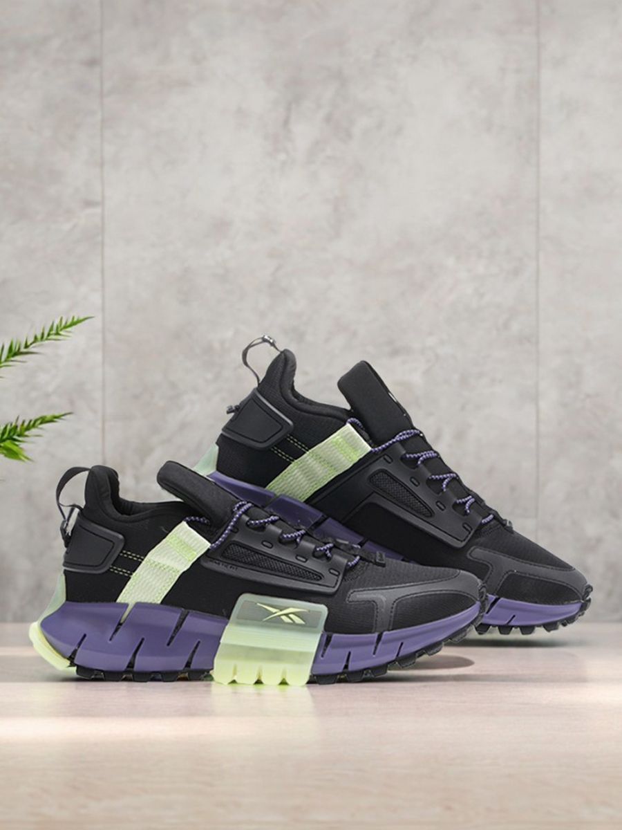 Кроссовки Reebok...