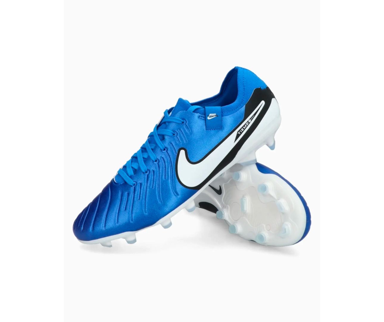 Бутсы Nike tiempo