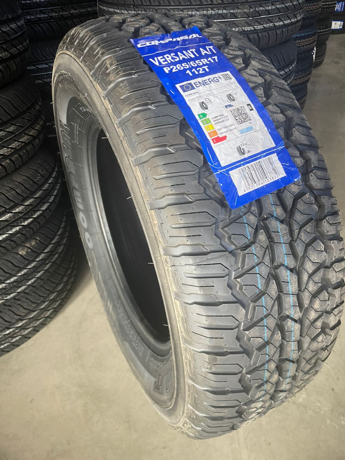 Compasal 112T VERSANT A/T Шины  летние 265/65  R17 112T