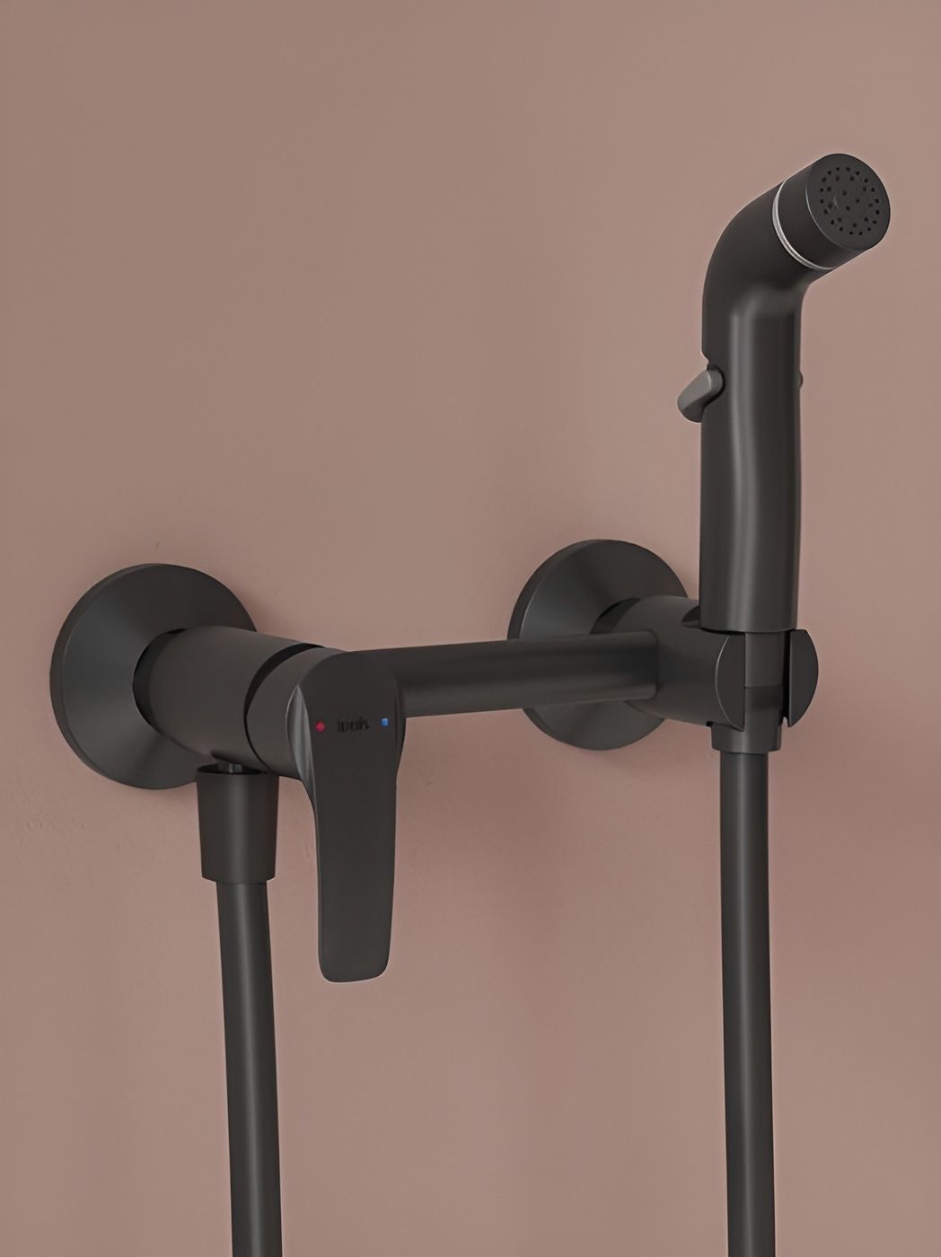 Фото товара на маркетплейсе ozon Гигиенический душ со смесителем, наружный монтаж, матовый черный, IDDIS, Ray, RAYBL00i08