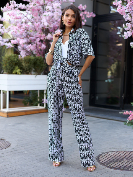 Костюм классический Женский BLACKLOOK Повседневный двойка черный ...