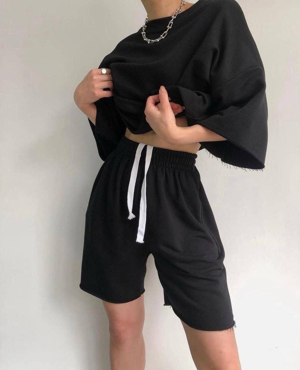 Вайберис спортивный костюм с шортами. Mccllctn бренд. Mccllctn бренд. Mccllctn бренд. Толстовка mcllctn.