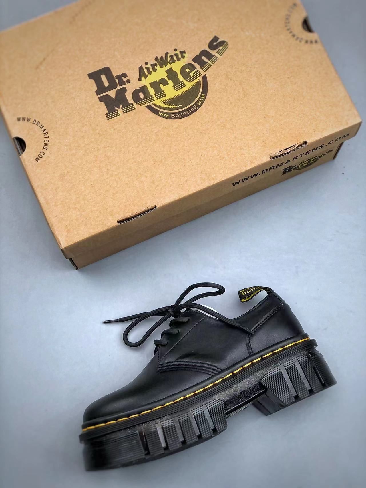 ТуфлиDr.MartensDr.Martens