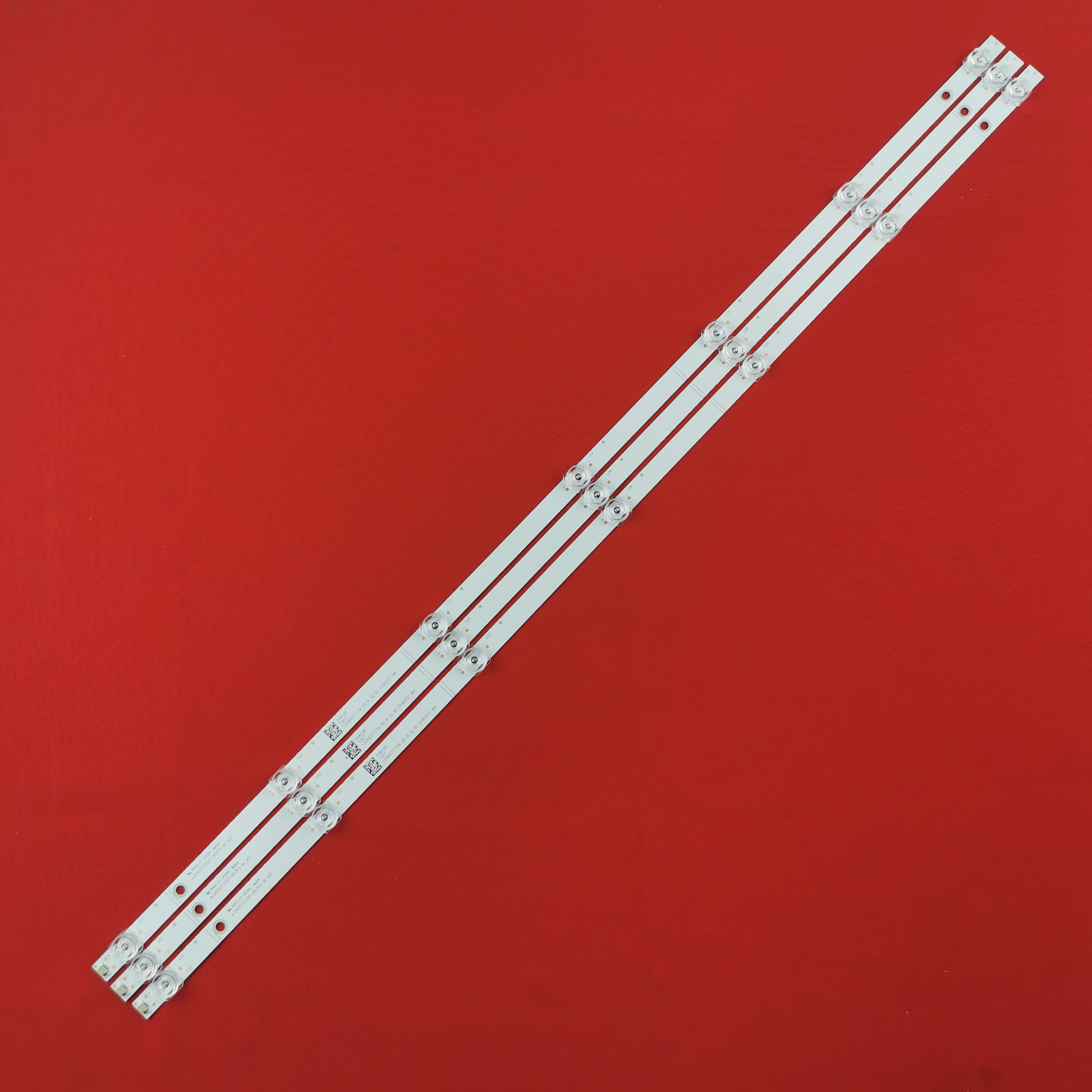 Подсветка SVH425A05; JL.D42571330-003FS-M для тв U43D9100H, H43B7100, H43BE7000