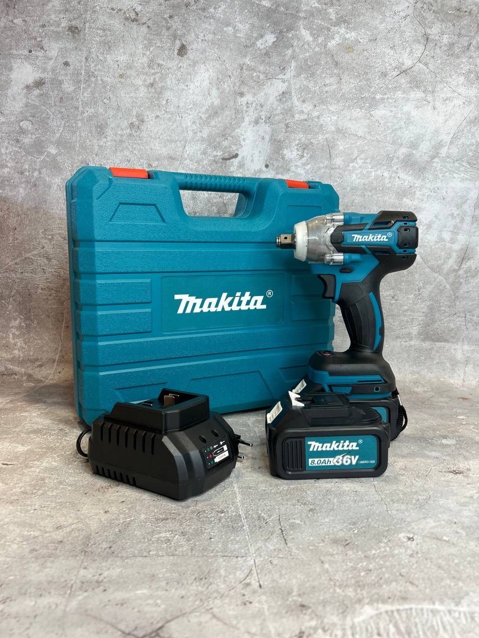 Гайковерт аккумуляторный Makita 36V с набором оснастки