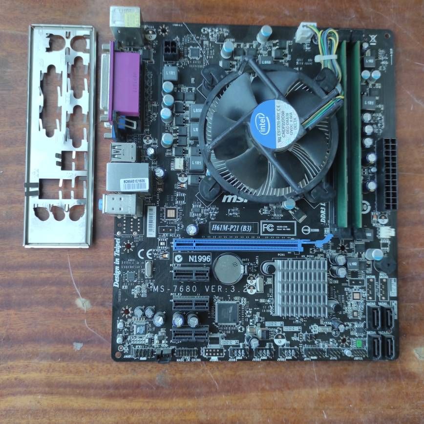 MSIМатеринскаяплатаКомплектмат.платаH61M-P21(B3)LGA1155+i33210(2ядра4потока)+4gbDDR3+заглушкаккорпусу