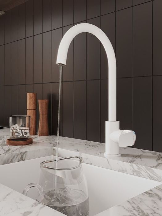 Фото товара на маркетплейсе ozon Смеситель для кухни с фильтром для питьевой воды, Milardo, белый матовый, Rora, RORWTFJM05