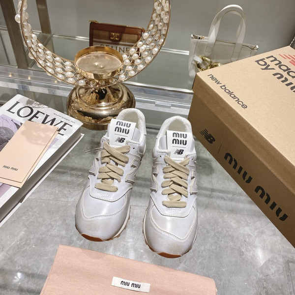 Кроссовки Miu Miu - купить с доставкой по выгодным ценам в интернет ...