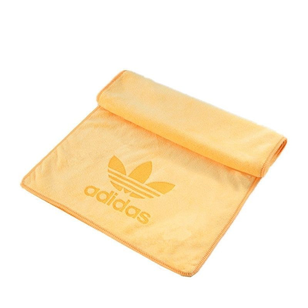 Полотенце спортивное adidas купить c доставкой на OZON по низкой цене ...
