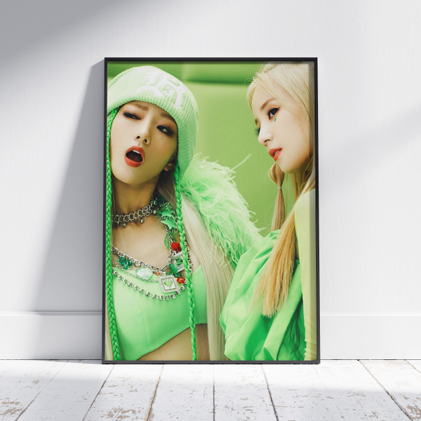 Характеристики Плакат на стену для интерьера КПОП (Apink - Чорон и Боми ...