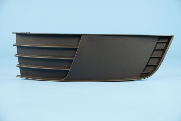 Заглушка бампера Skoda Octavia Шкода Октавия 2012-2020, левая ...