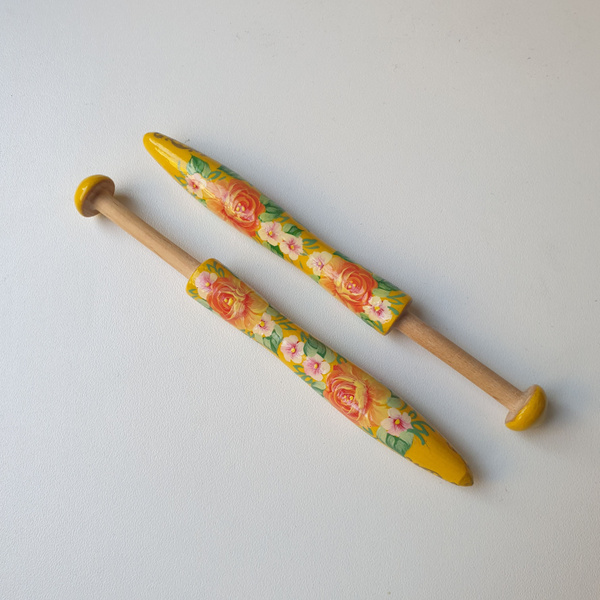 Коклюшки для плетения кружева 2 шт. - пара деревянных эргономичных ...