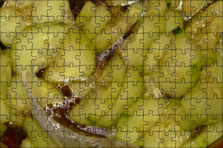 Огурцы маринованные порезанные. Салат из огурцов с чесноком на зиму. Огурцы в масле и уксусе. Огурцы на зиму. Салат из огурцов с укропом на зиму.