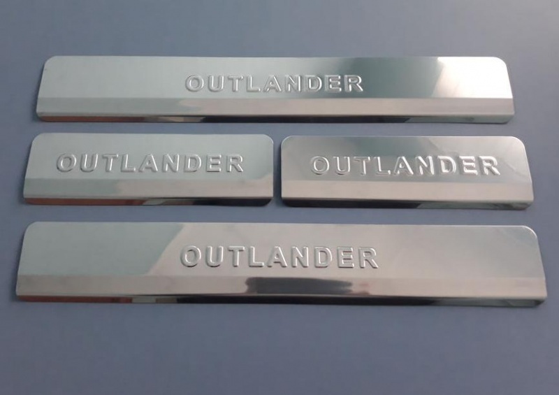Пороги аутлендер 3. Накладки на пороги Мицубиси Аутлендер 3. Наклейки на пороги Mitsubishi Outlander 3 Carbon,. Накладки на пороги Outlander 3. Накладки на пороги Mitsubishi Outlander III 2012-2015.