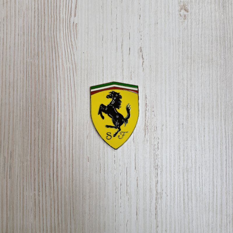 Scuderia Ferrari эмблема