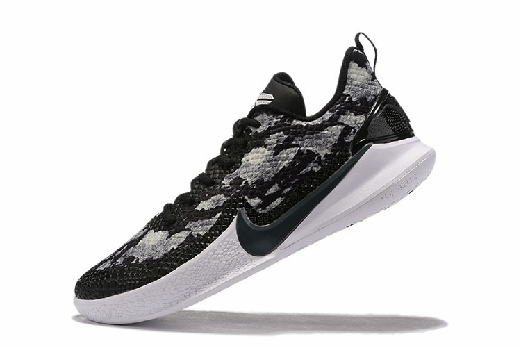 Nike Kobe Bryant Black Mamba