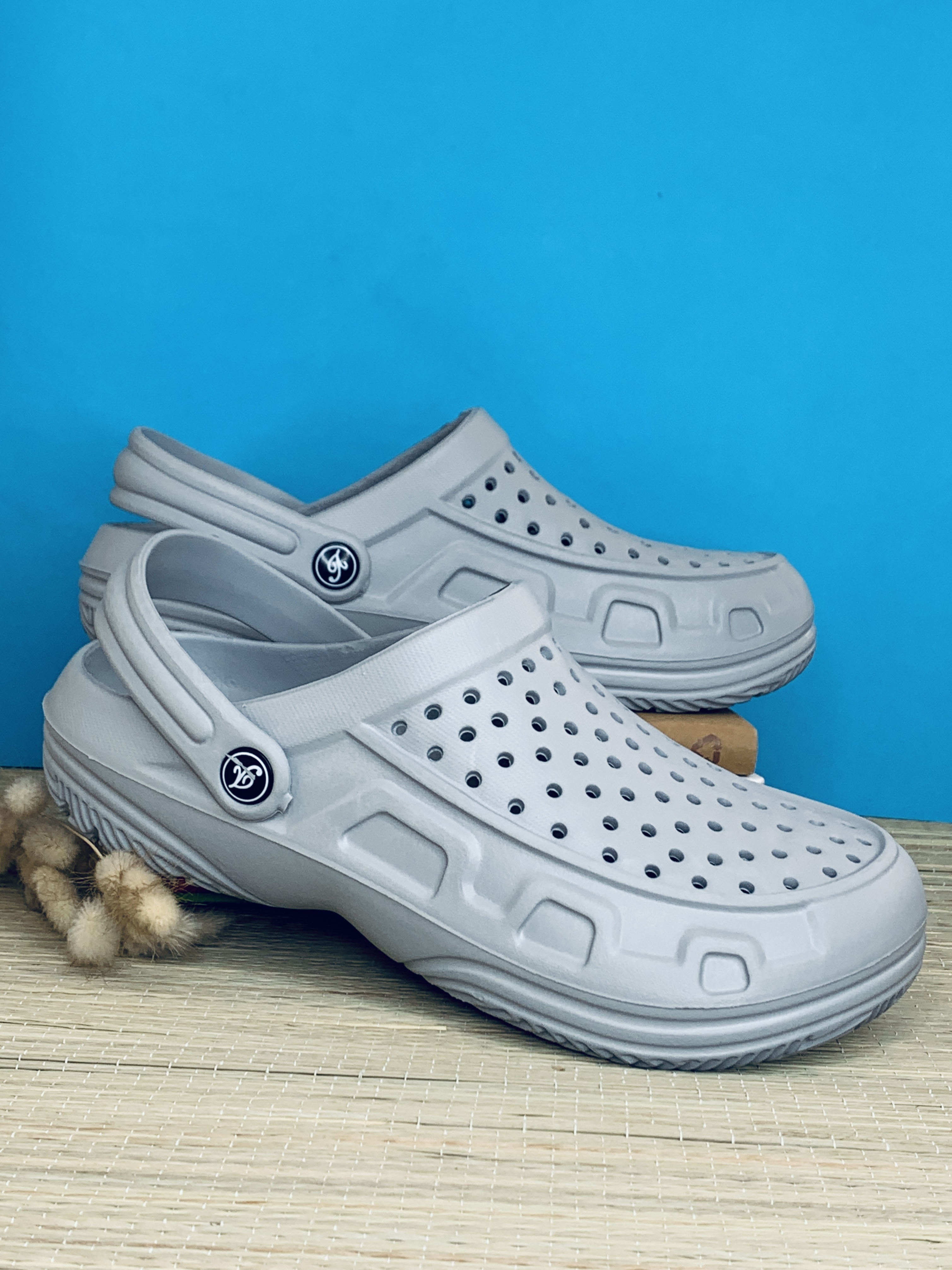 Сабо леопард. Леопардовые Crocs сабо. Сабо мужские леопард. Леопардовые сабо Wildberries.