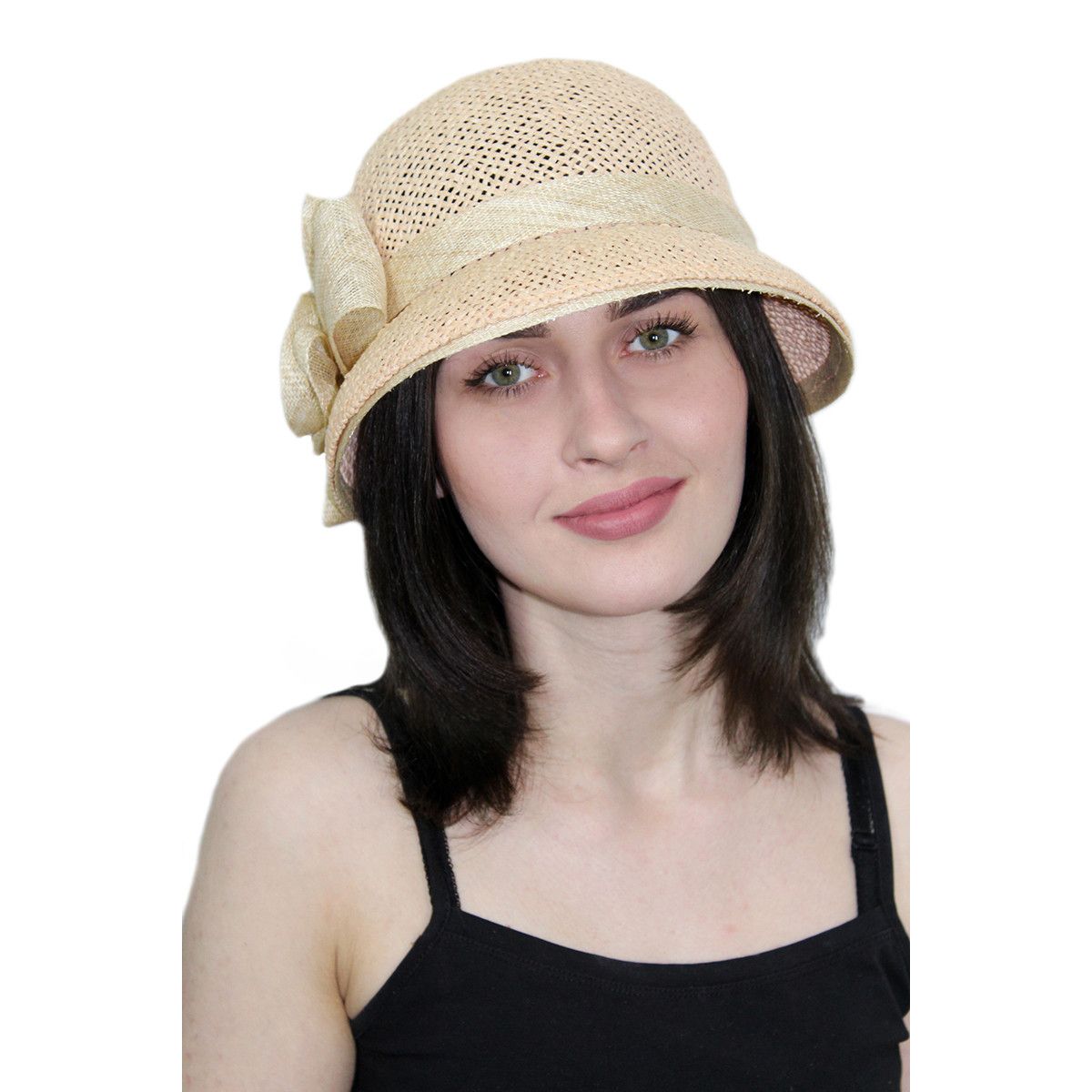 Озон шляпы женские. Шляпа женская летняя. Шляпки женские летние. Женщина в шляпе. Летние шляпки для женщин.