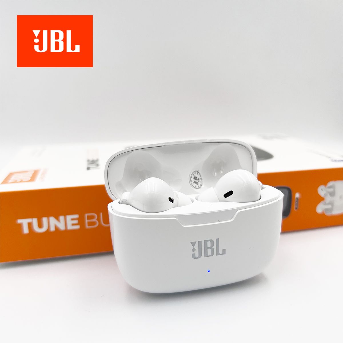 Tune buds. Наушники Tune Buds 21. JBL Tune Buds 21 в ухе. Tune Buds 21 JBL отзывы.