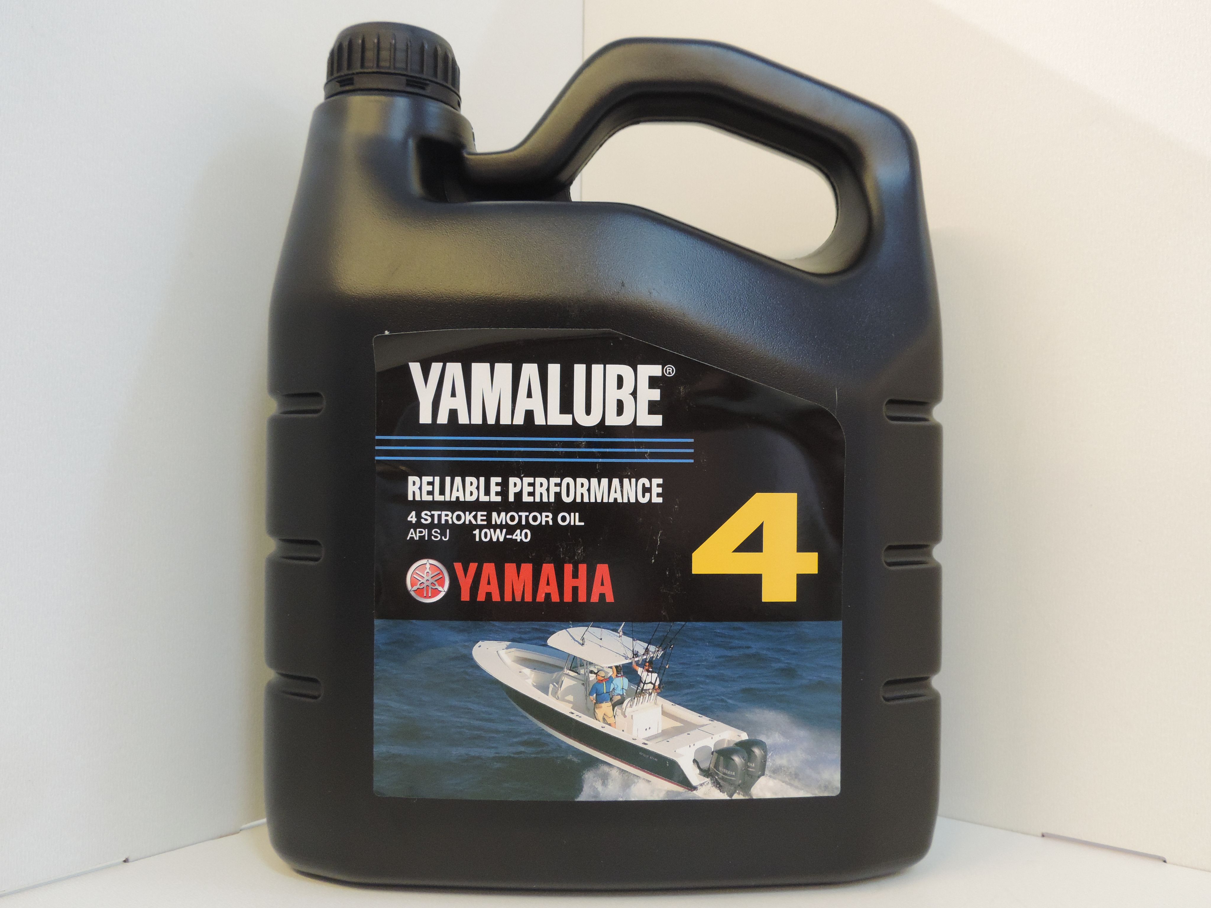Yamalube Gear Oil 907-90bs8-02-00. Лодочное масло ямалюбе