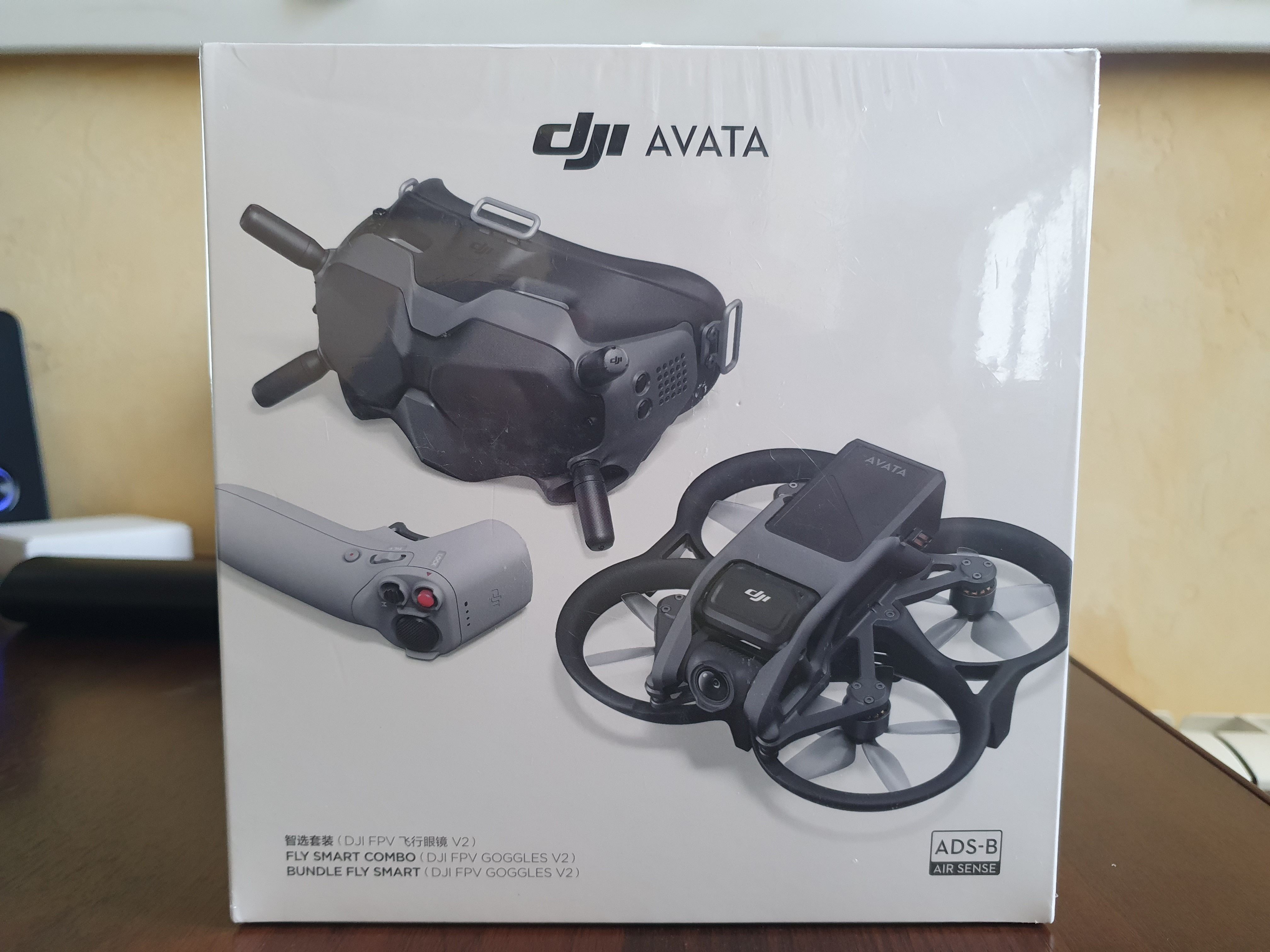 Dji avata fly smart. DJI Avata Fly Smart Combo. DJI Avata Fly Smart Combo 2. DJI Avata Fly Smart Combo v2. Приемник для адаптера BDI DIGIDAPTER v2 для очков DJI FPV Goggles v1 / v2.