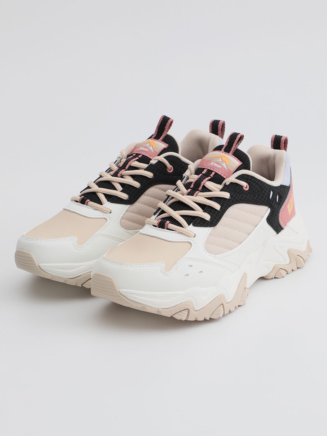 Outdoor Кроссовки – купить в интернет-магазине OZON по низкой цене