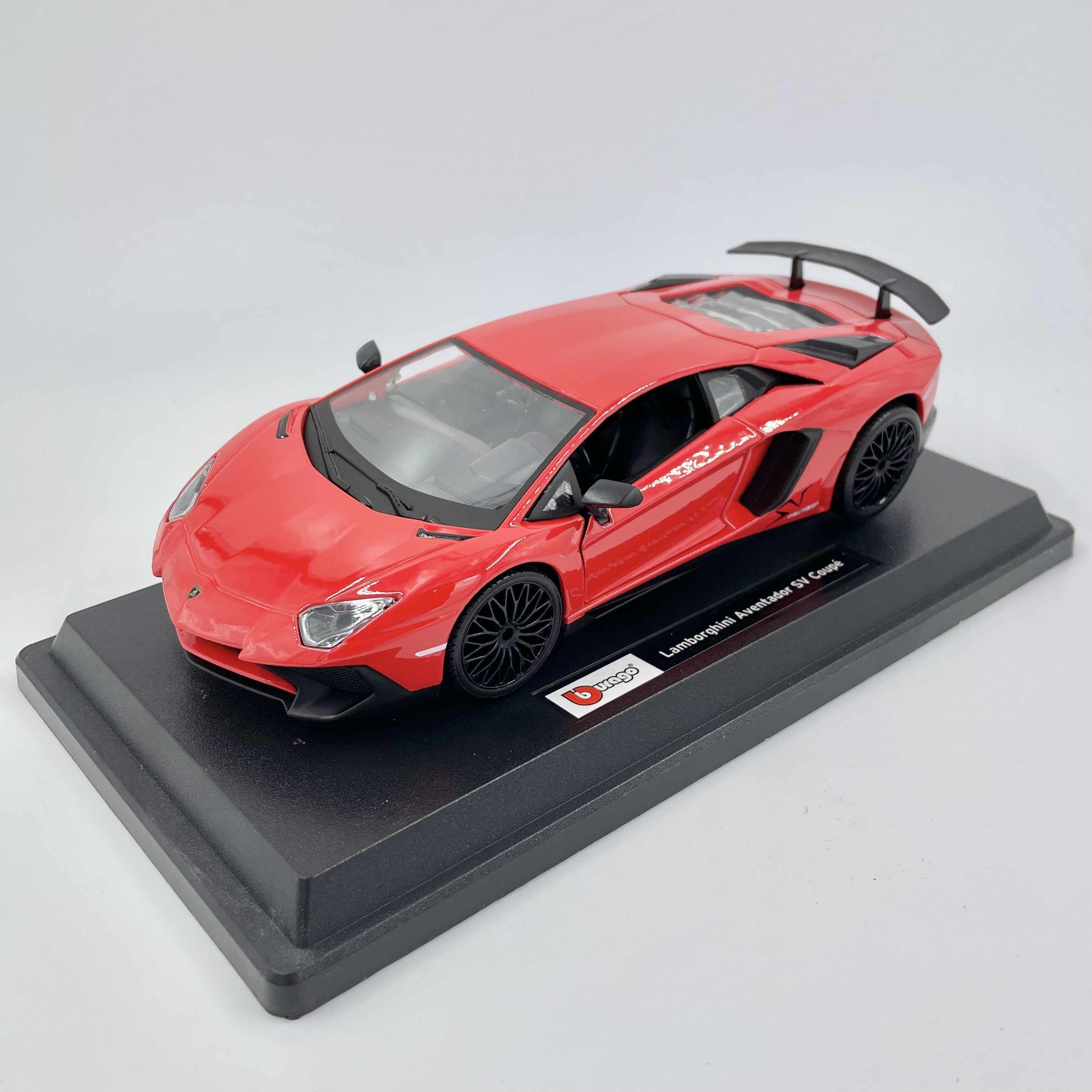 18-21079 - Bburago - 1:24 - Lamborghini Aventador SV Coupé - Red – bburago -shop