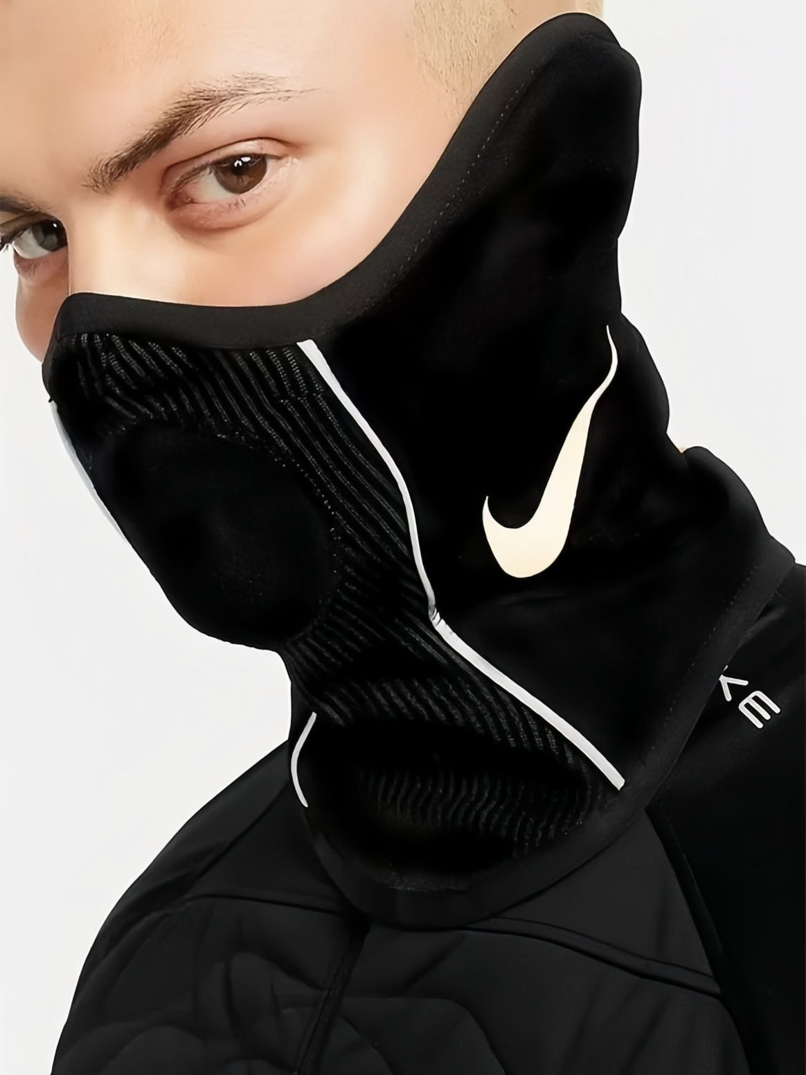 Nike strike snood winter warrior. Nike strike snood winter warrior рефлектив. Маска nike strike snood. Nike strike snood winter warrior. Nike snood winter warrior.