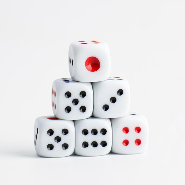 Кубик игральный, 20 шт, 1.2 х 1.2 см купить на OZON по низкой цене ...
