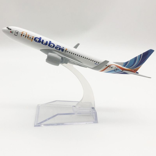 Металлическая модель самолета Boeing 737 Fly Dubai - купить с доставкой ...