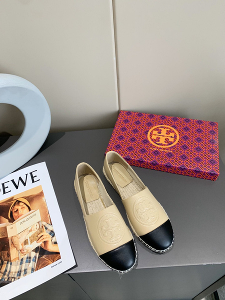 Балетки Tory Burch - купить с доставкой по выгодным ценам в интернет ...