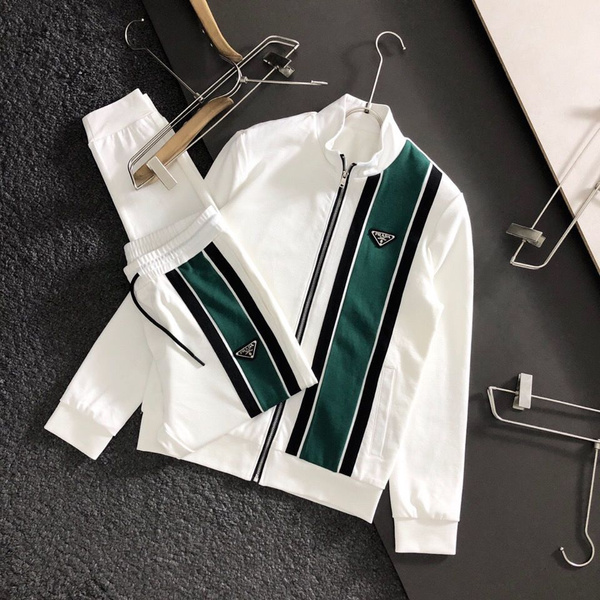 Костюм спортивный Prada - купить с доставкой по выгодным ценам в ...