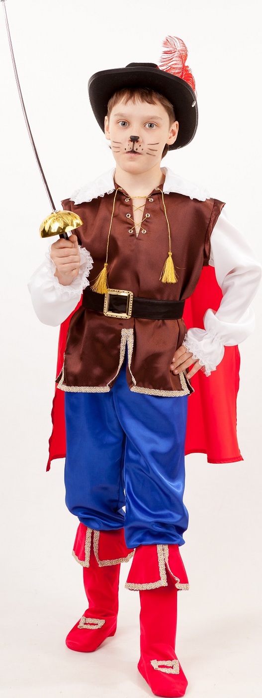 фото Карнавальный костюм Кот в сапогах рубашка с плащом и поясом, брюки с сапогами, шляпа, шпага размер 110-56 Пуговка