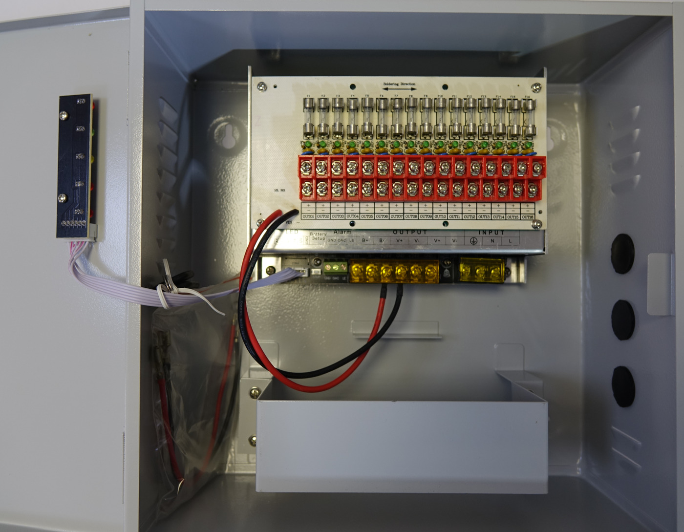 6 блок резервного питания 12в 1. бастион skat - 12-6,0-din. 48dc-500va. ибп 12 4 6. Skat-poe.