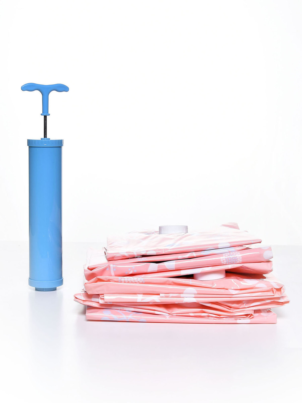 вакуумный мешок. вакуумные пакеты для вещей. вакуумный клапан для вещей пакет. вакуумный клапан для вещей пакет. вакуумный пакет 40*80см 0,055 мм пп уп (7159).