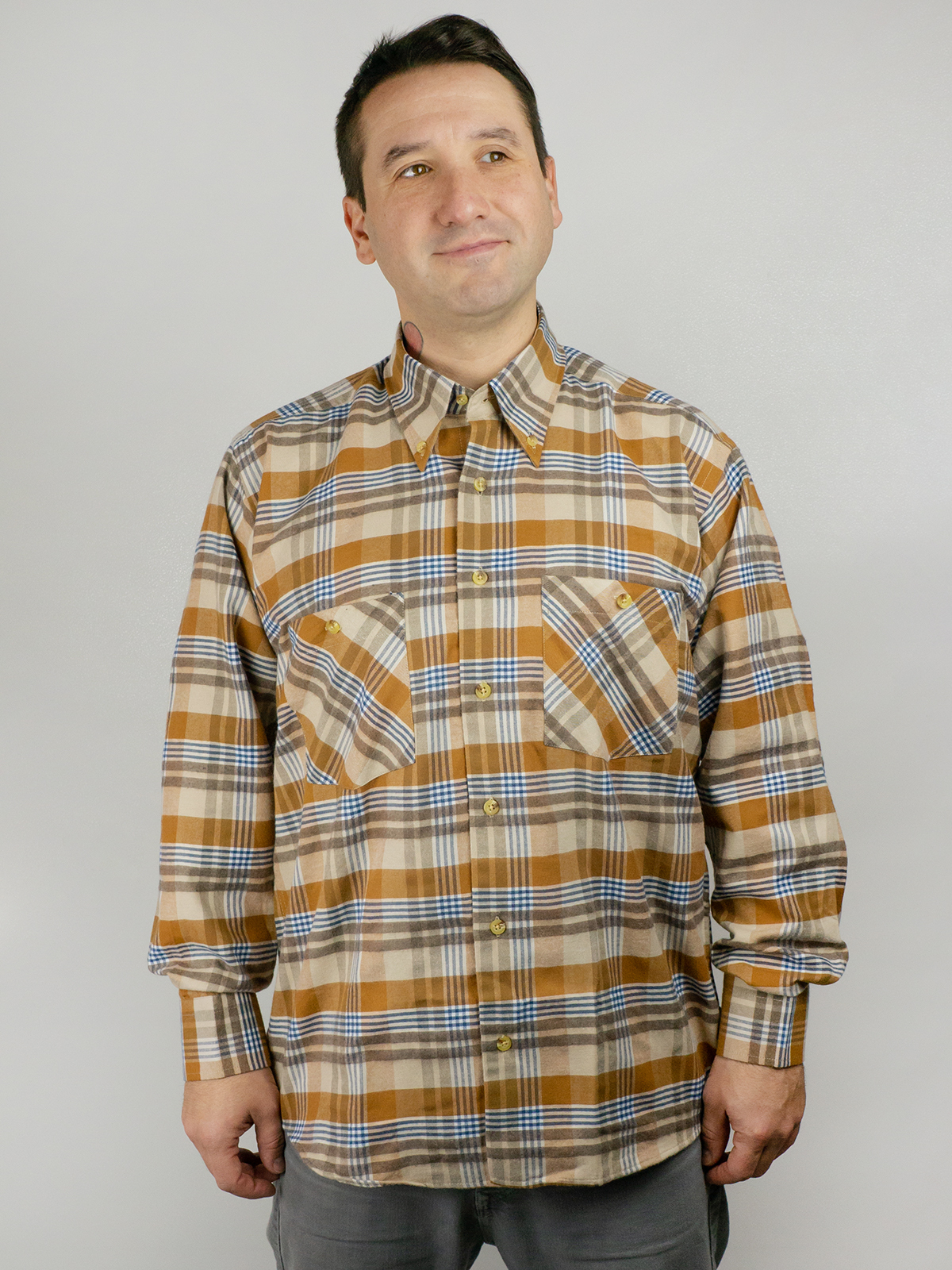 Рубашка карго мужская хаки. Свободная рубашка мужская. Черная плотная рубашка мужская. Barbour рубашка мужская. Бомбер abercrombie fitch арт.