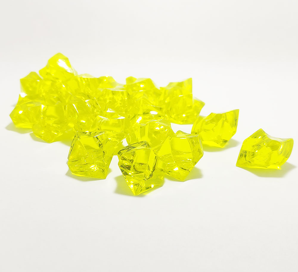 цитрин зеленый. лимонный цитрин кристалл. лимонная кислота форма кристалла. лимонный кристалл. кристаллы из лимонной кислоты.