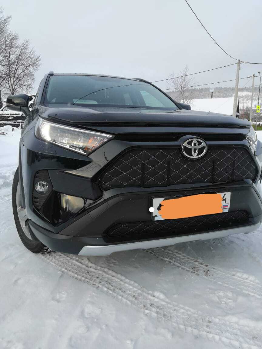 Утеплитель радиатора и бампера для Toyota Rav 4 2018-2023 Кармашки Тойота Рав 4