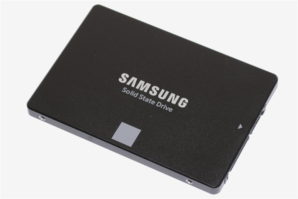 Samsung ssd 250gb 870 evo mz 77e250bw. SSD Samsung 870 EVO. Накопитель SSD Samsung SATA III 250gb MZ-77e250bw 870 EVO 2.5". Samsung EVO 870 Ali. Evo870 Crystal.