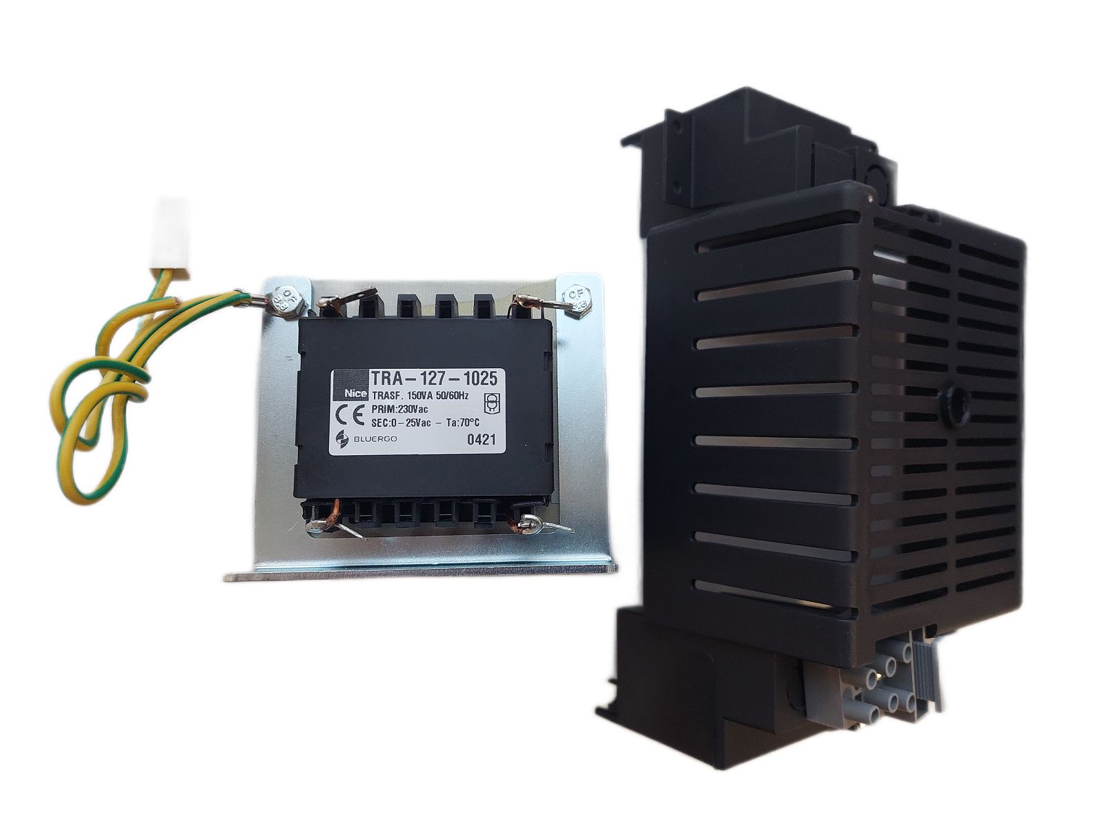 Ei 75. Комплекте трансформатор. Трансформатор комплект. Выходной трансформатор от прибоя. Трансформаторные сдвоенные предохранители 100 а 40 см.