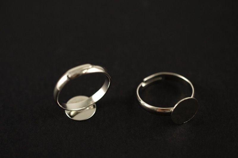 Кольцо 17 мм. Основа для кольца с петелькой. Диаметр кольца 17 мм. Основа для кольца 8 мм 10 шт цвет серебро.