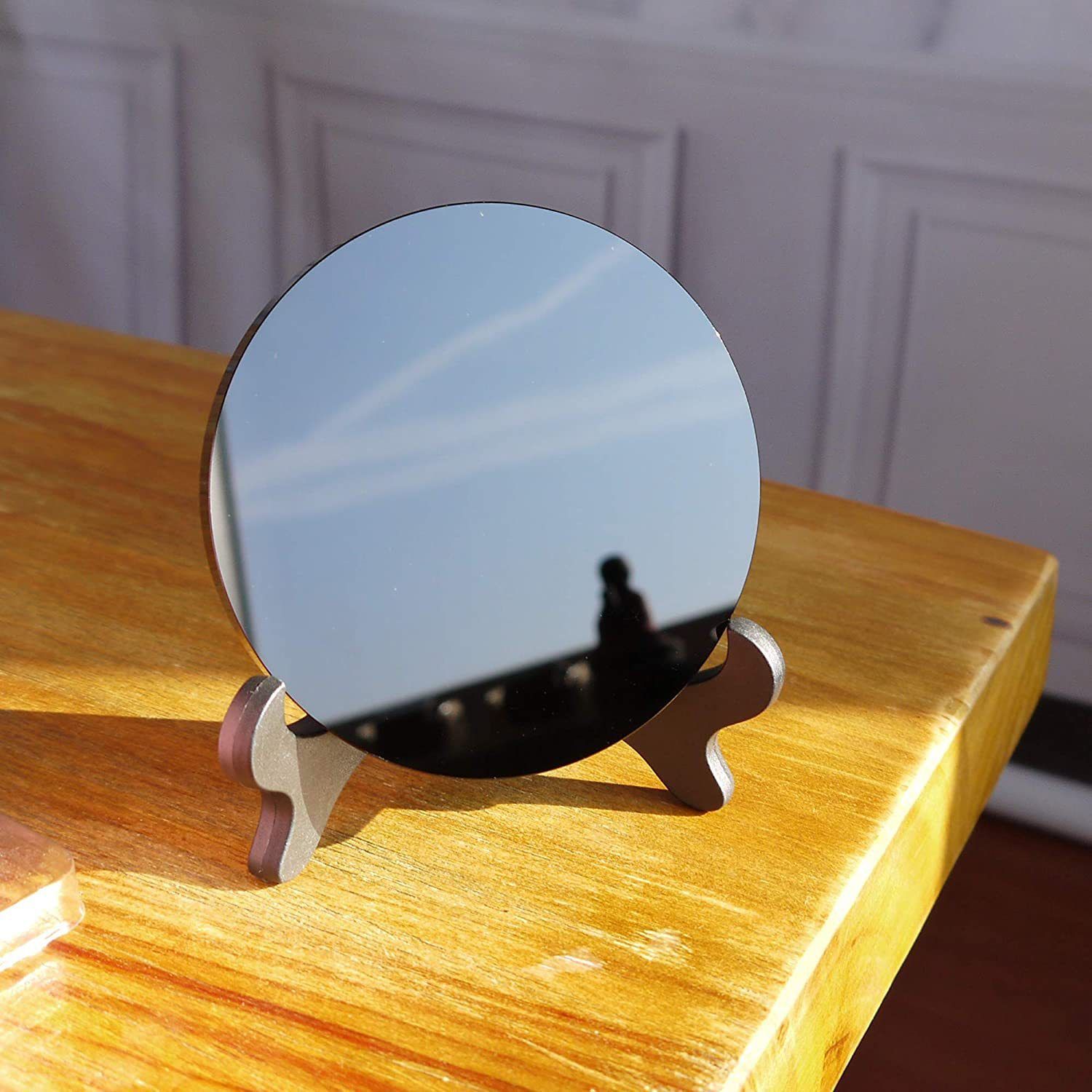 Зеркало из обсидиана. Тарелка зеркало. Дихроическое зеркало для проектора. Камень с зеркальной поверхностью. Обсидиан зеркало купить.