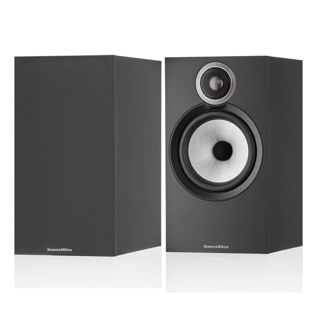 Полочная акустика Bowers & Wilkins 607 S3 Black